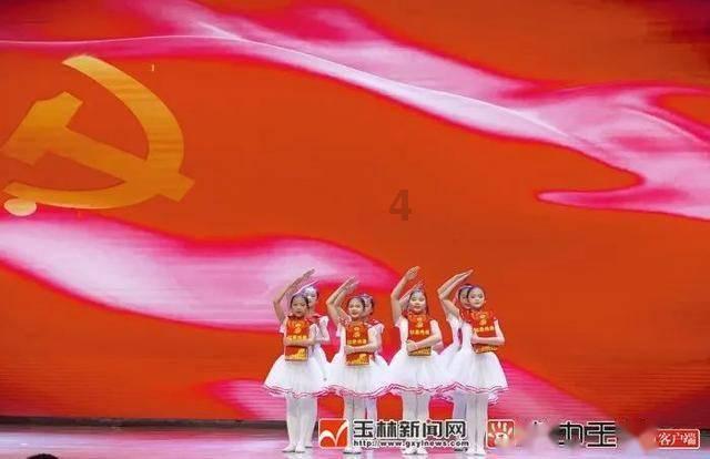 老旧的轿车