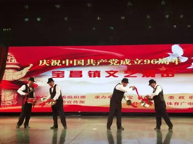 公主的舞会礼服