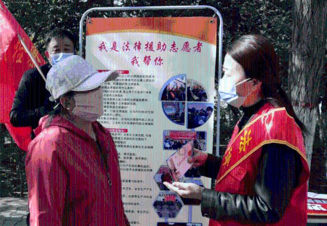 逃离仿真森林