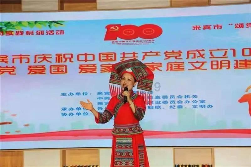 小蓝球向上跳